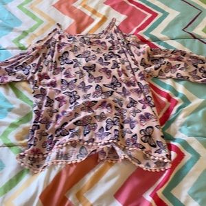 Selling butterfly tee-shirt